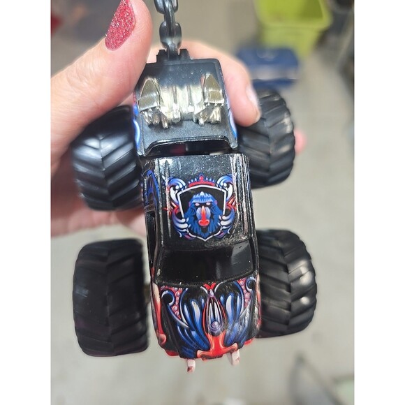 Mattel Hot Wheels Road Beasts Monster Truck TEETH Attack Pack - Picture 11 of 12